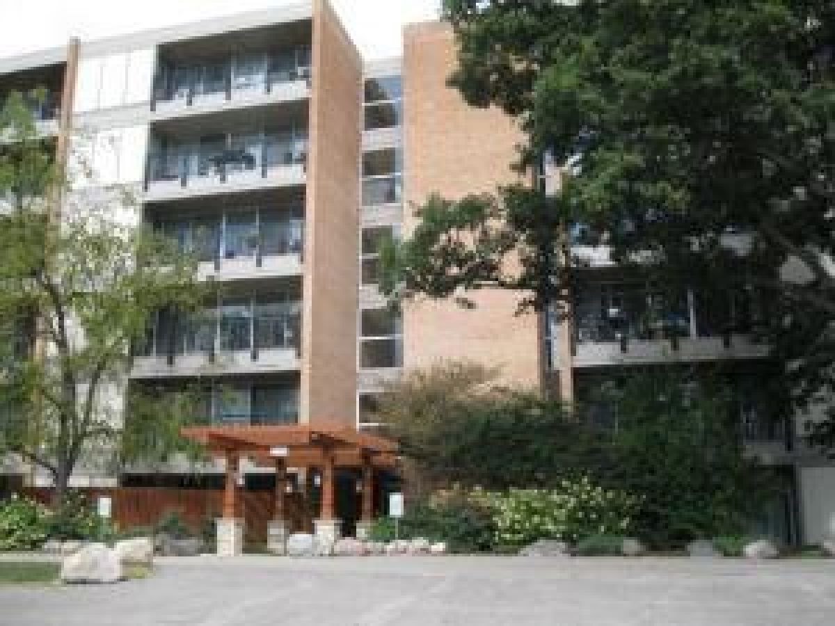 Condos & Townhomes For Rent Four Lakes Lisle Illinois, 5950 Oakwood