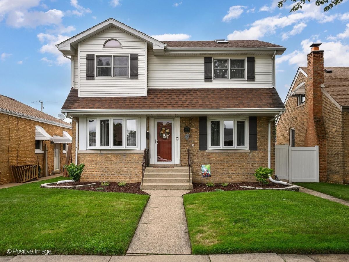  For Sale Chicago Illinois, 10939 Millard Avenue