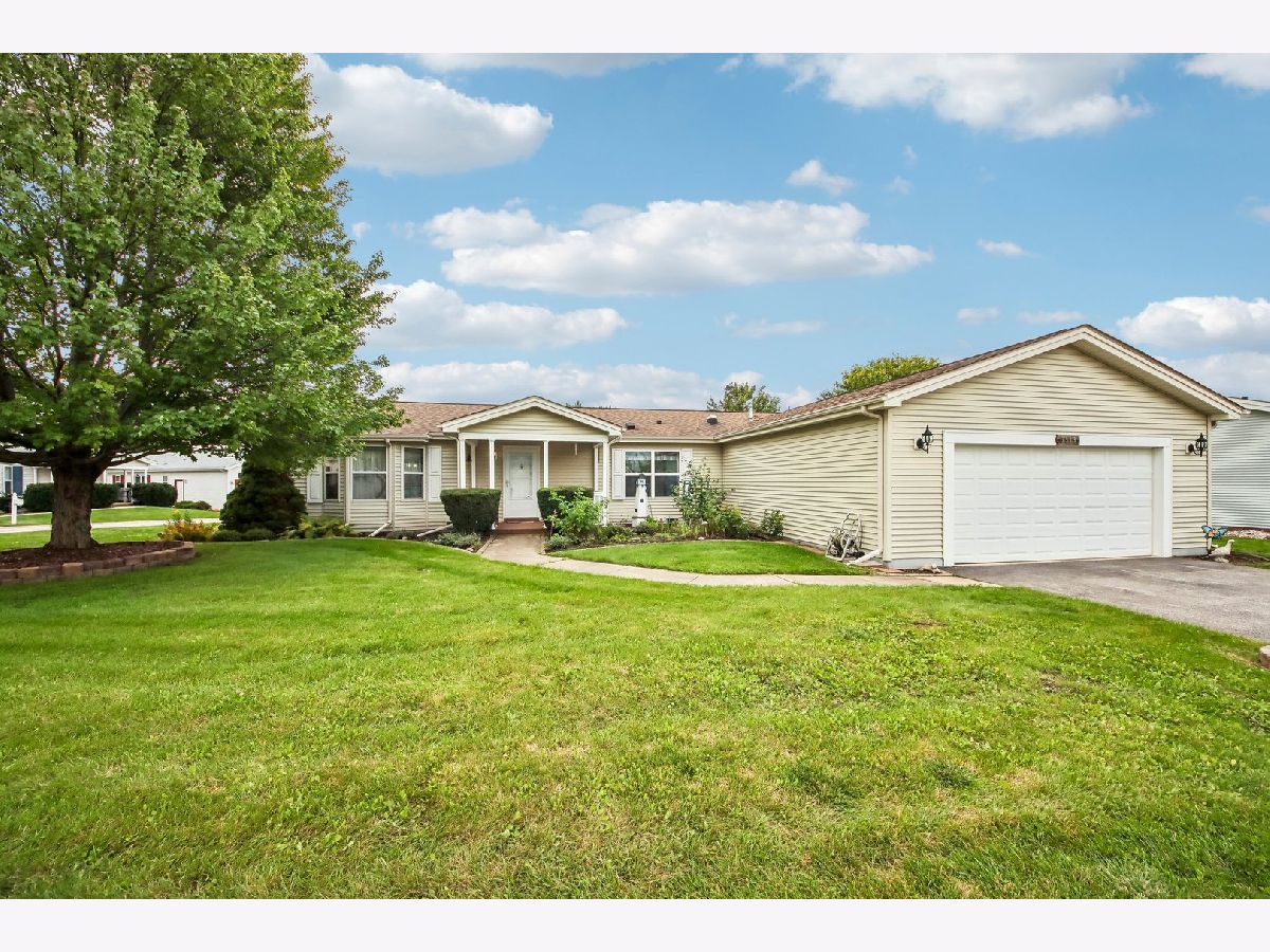  For Sale Grayslake Illinois, 3519 Blue Heron Circle