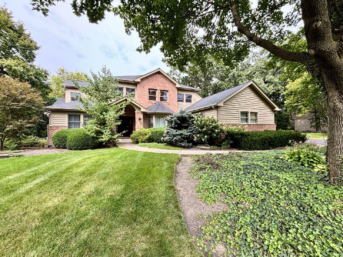 Homes For Sale Turnberry Lakewood Illinois, 7417 Inverway Drive