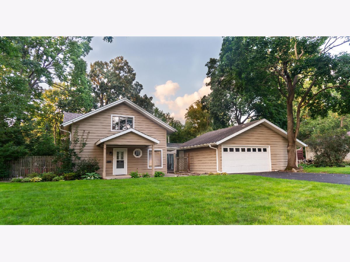  For Sale Joliet Illinois, 2419 Suffolk Lane