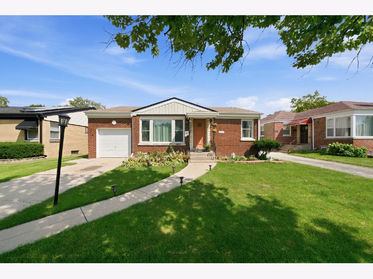  For Sale Broadview Illinois, 2309 23rd Avenue
