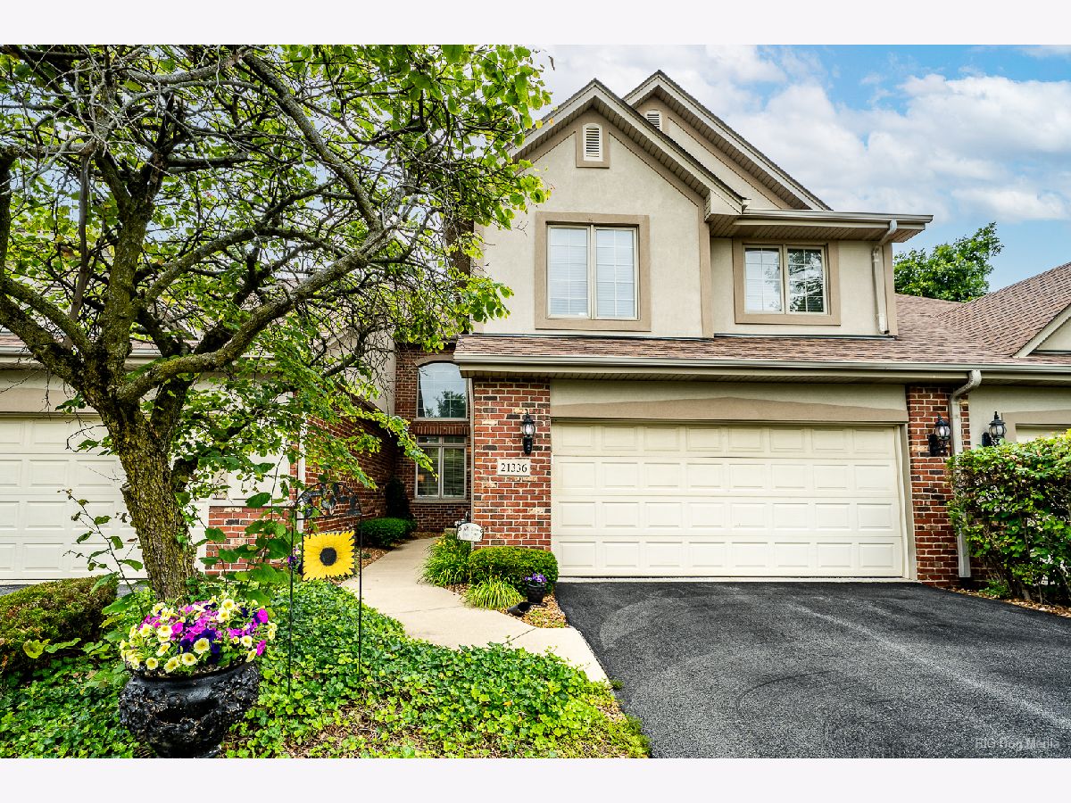  For Sale Frankfort Illinois, 21336 Settlers Pond Drive
