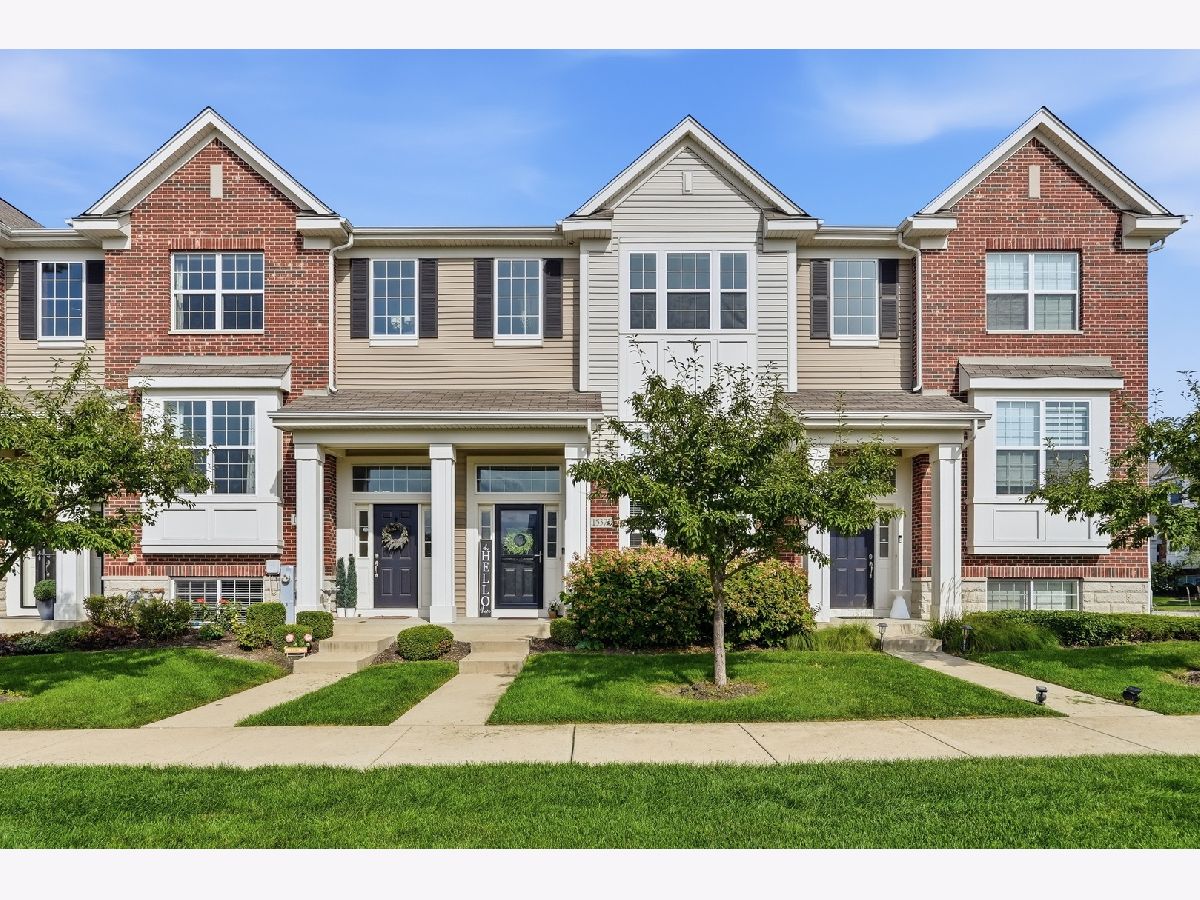 Townhomes For Sale Sheffield Square Orland Park Illinois, 15371 Sheffield Square Parkway