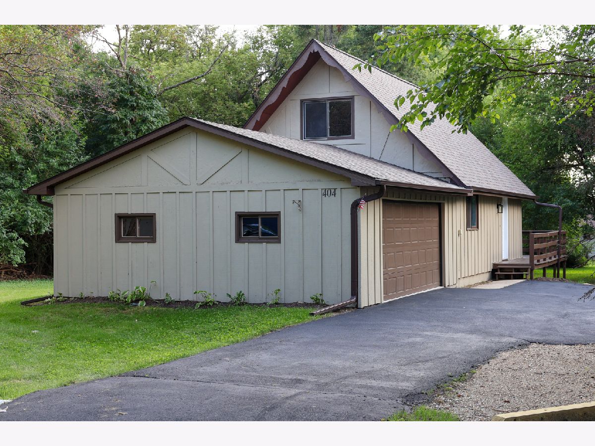 Homes For Sale Candlewick Lake Poplar Grove Illinois, 404 Atlantic Drive