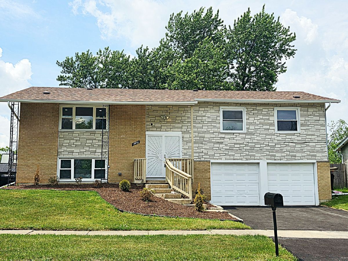  Sold Country Club Hills Illinois, 17850 Yale