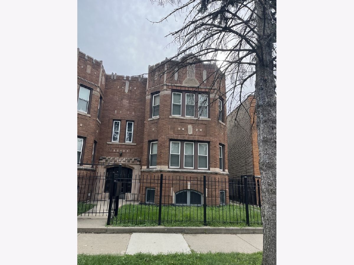  For Rent Chicago Illinois, 6615 Sacramento