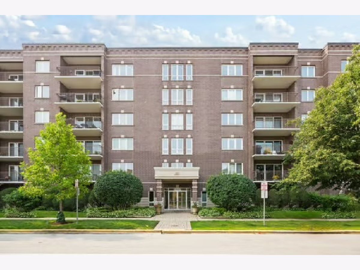  For Sale Des Plaines Illinois, 1327 Brown Street
