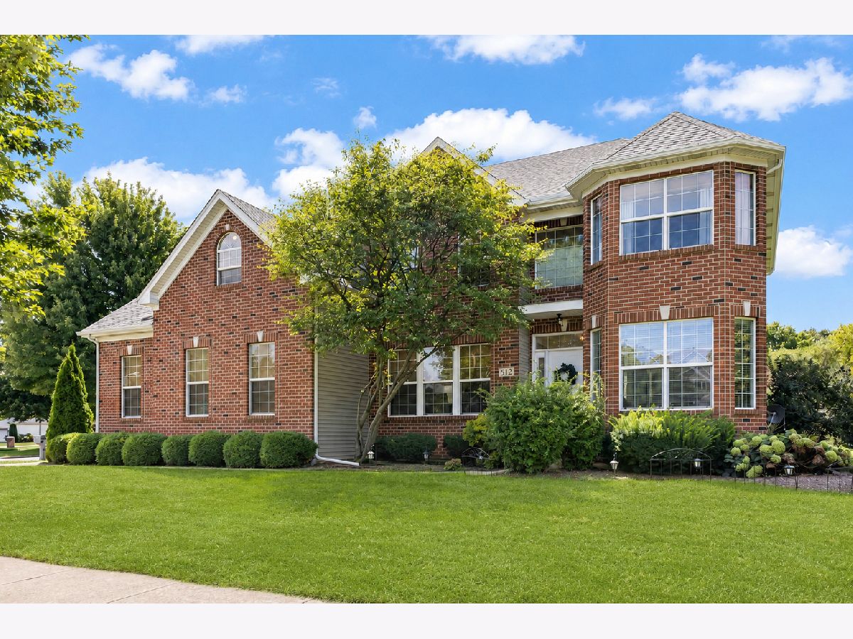Homes For Sale Heartland Yorkville Illinois, 512 Arrowhead Drive