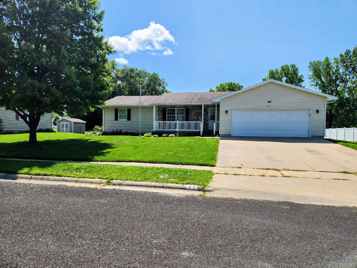  For Sale Rock Falls Illinois, 810 Marty Avenue