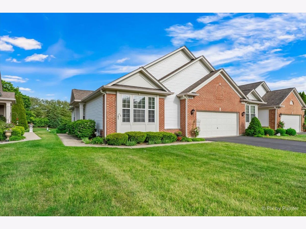 Townhomes & Homes For Sale Manchester Lakes Club Algonquin Illinois, 4041 Whitehall Lane