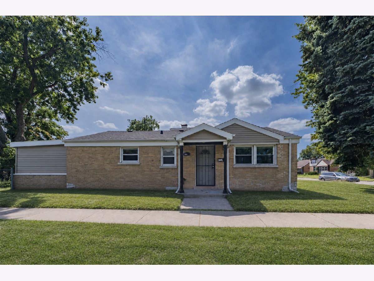  For Sale Chicago Illinois, 12701 Green Street