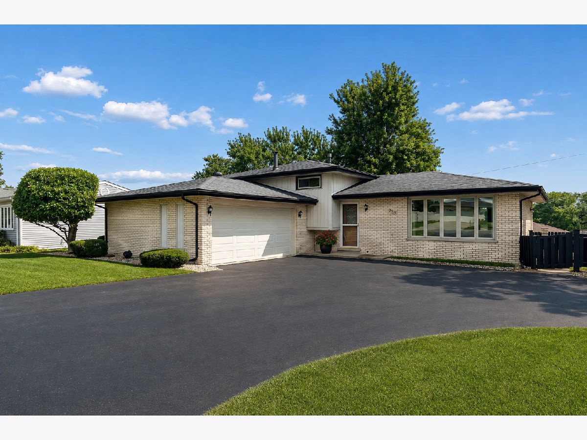  For Sale Palos Hills Illinois, 9801 88th Avenue