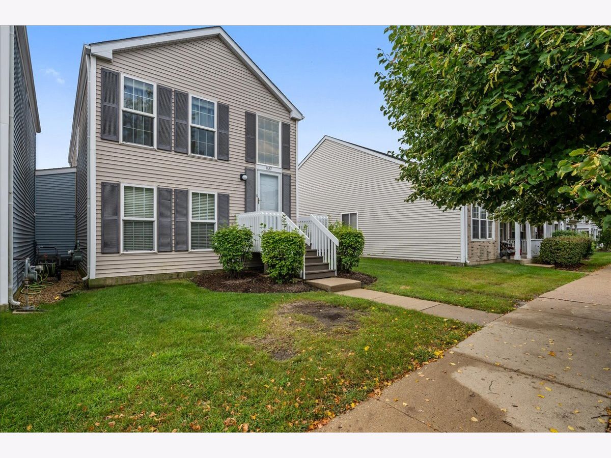  For Rent Aurora Illinois, 1637 Linden Park