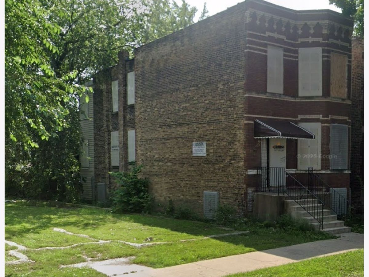  For Sale Chicago Illinois, 837 Lawndale Street