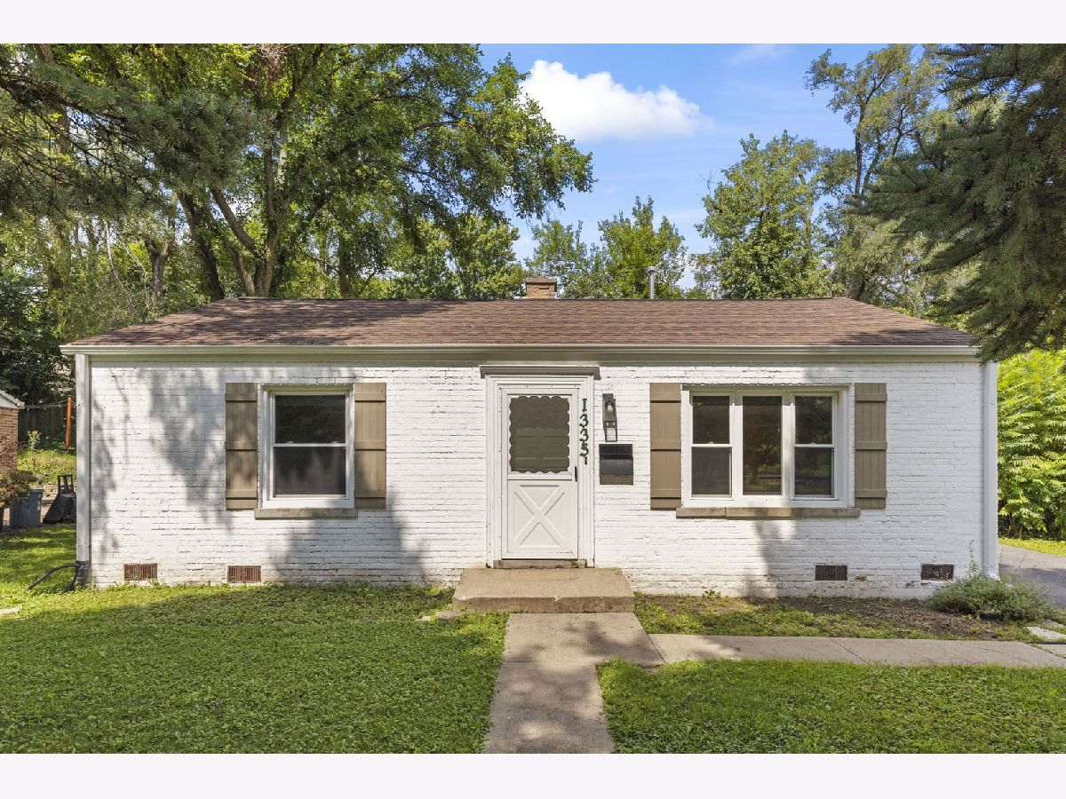  Rented Wheaton Illinois, 1335 College