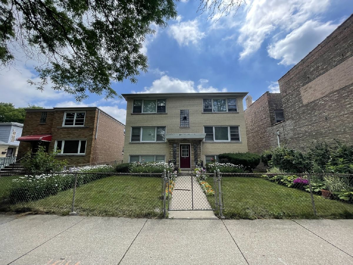  Rented Evanston Illinois, 727 Dodge