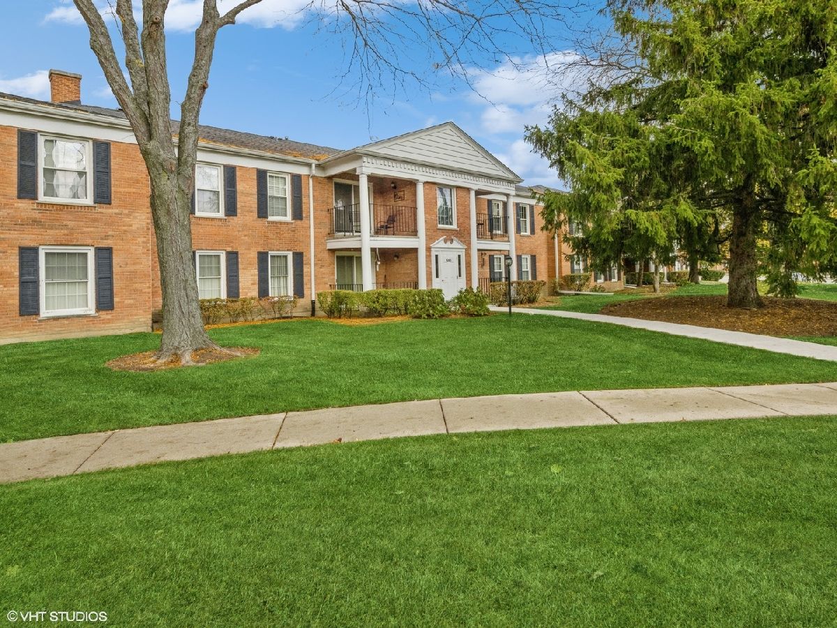  For Sale Barrington Illinois, 550 Shorely Drive