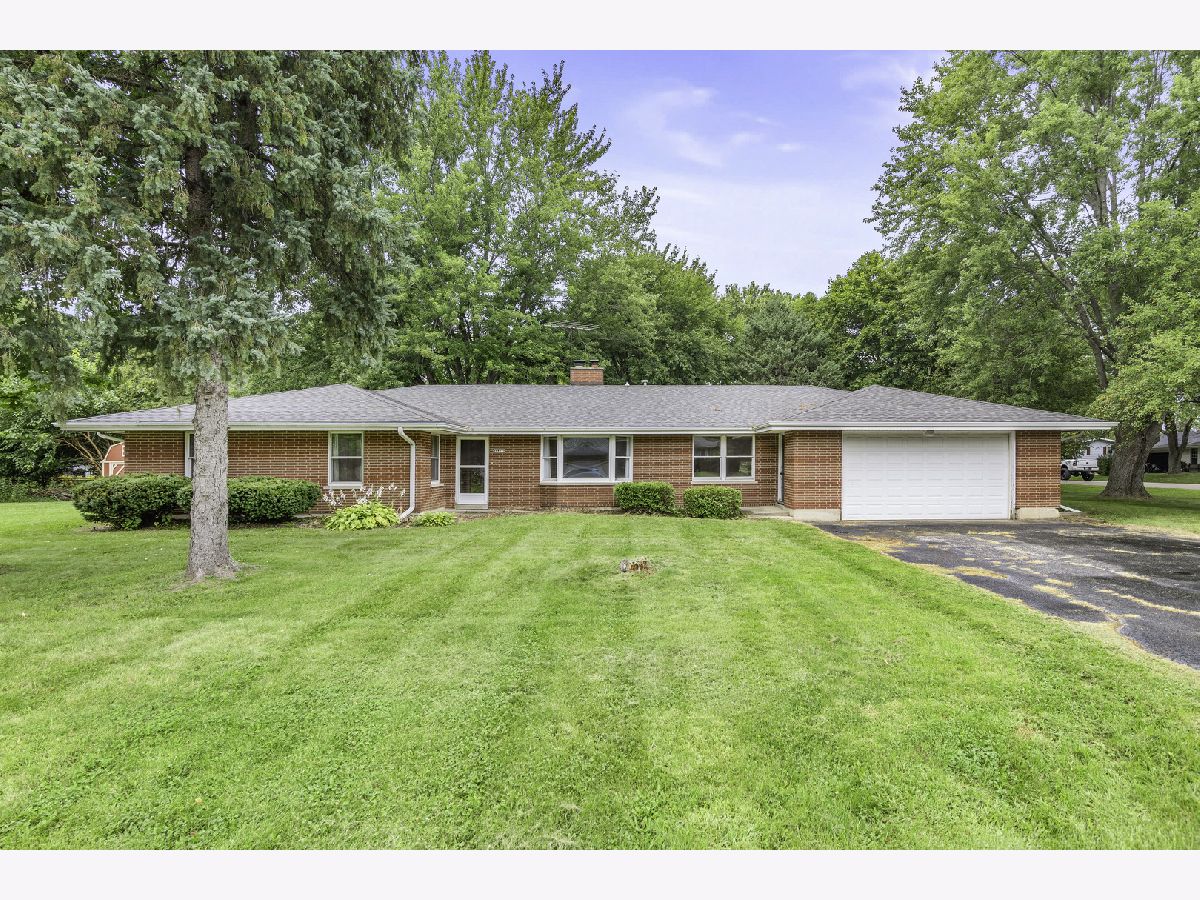  For Sale Big Rock Illinois, 46W550 Katie Drive