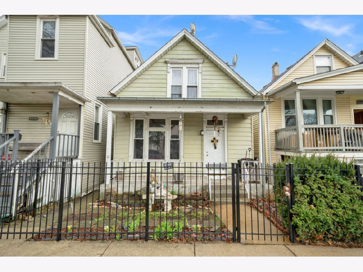  For Sale Chicago Illinois, 4208 Artesian Avenue