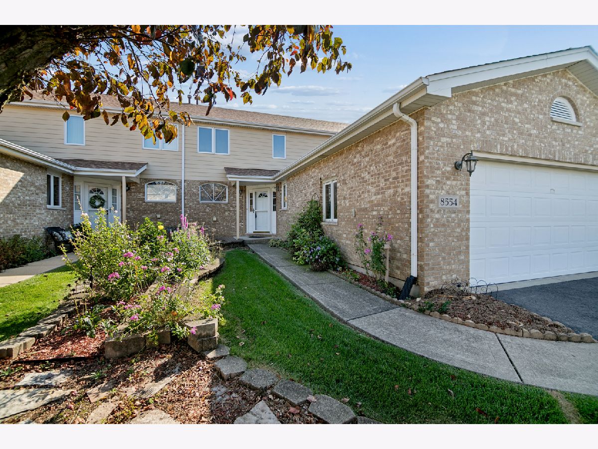  For Sale Tinley Park Illinois, 8554 Tullamore Drive