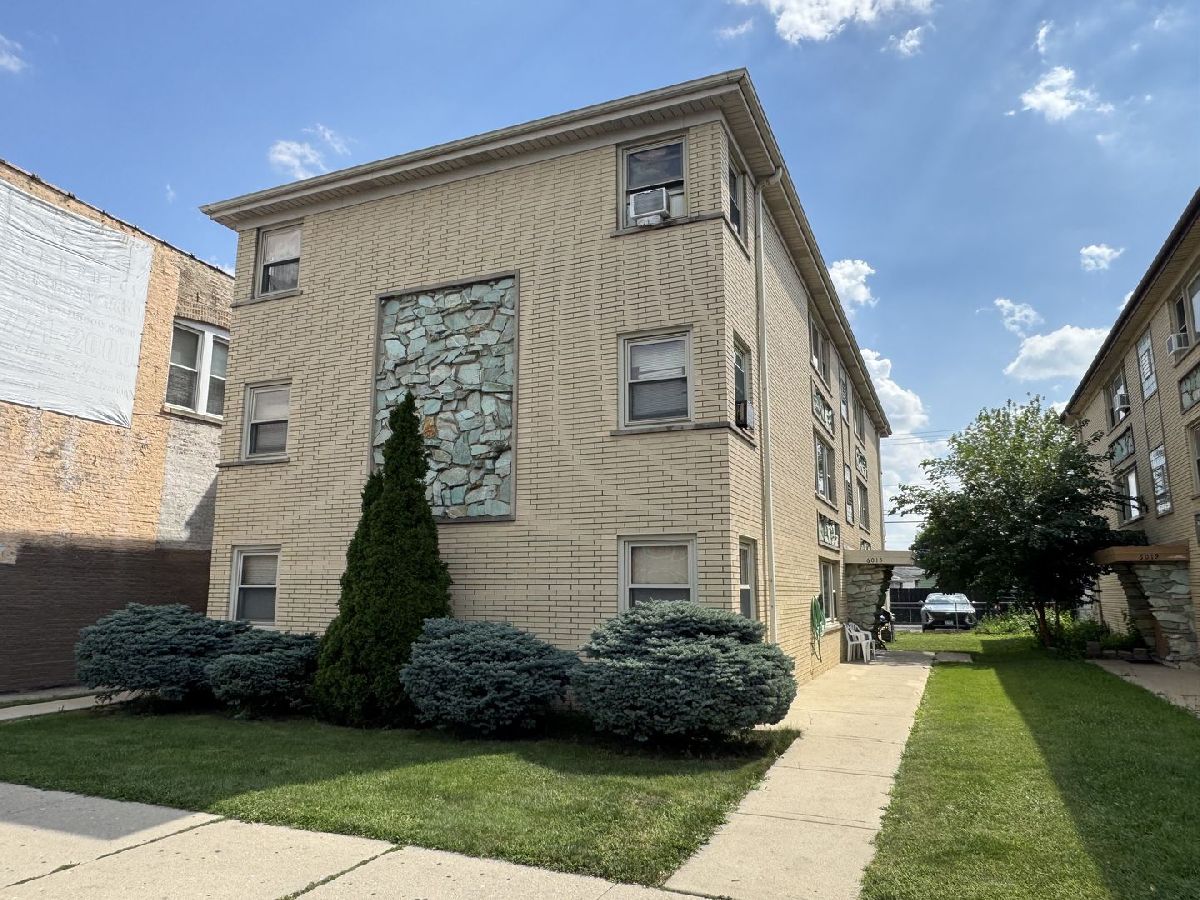  For Rent Chicago Illinois, 6015 Diversey