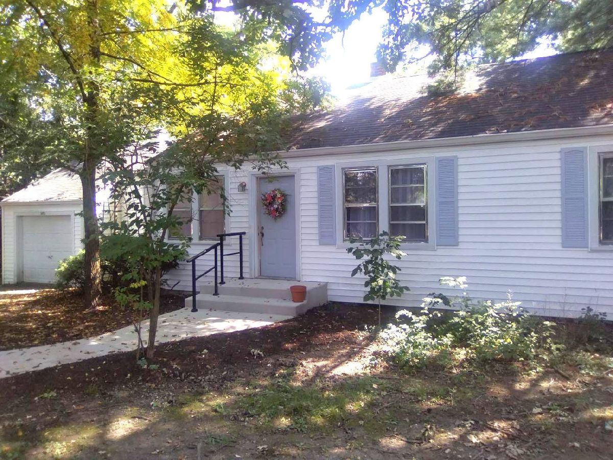  For Sale Downers Grove Illinois, 1805 Gilbert Avenue