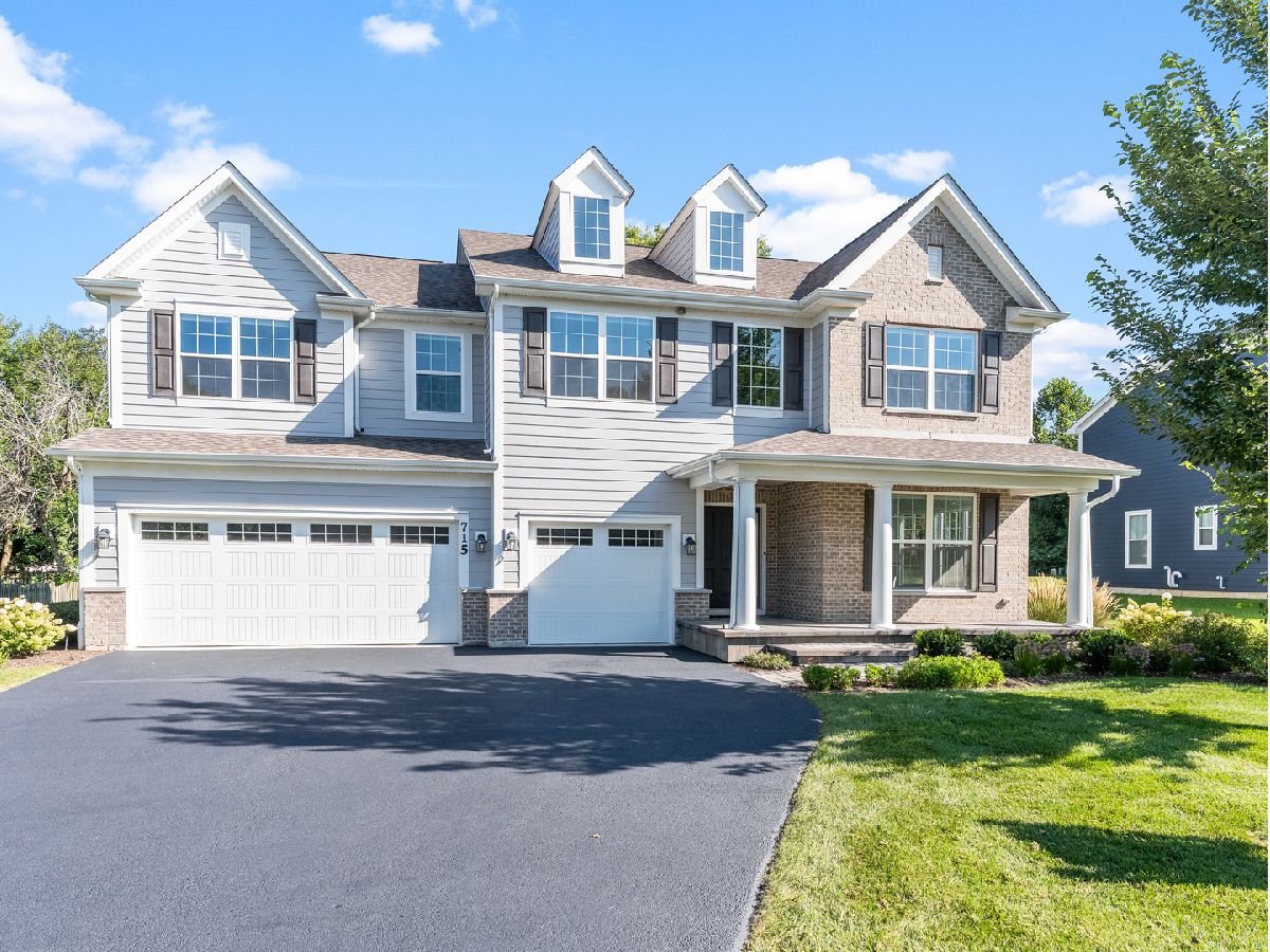  For Sale Naperville Illinois, 715 Gateshead Drive