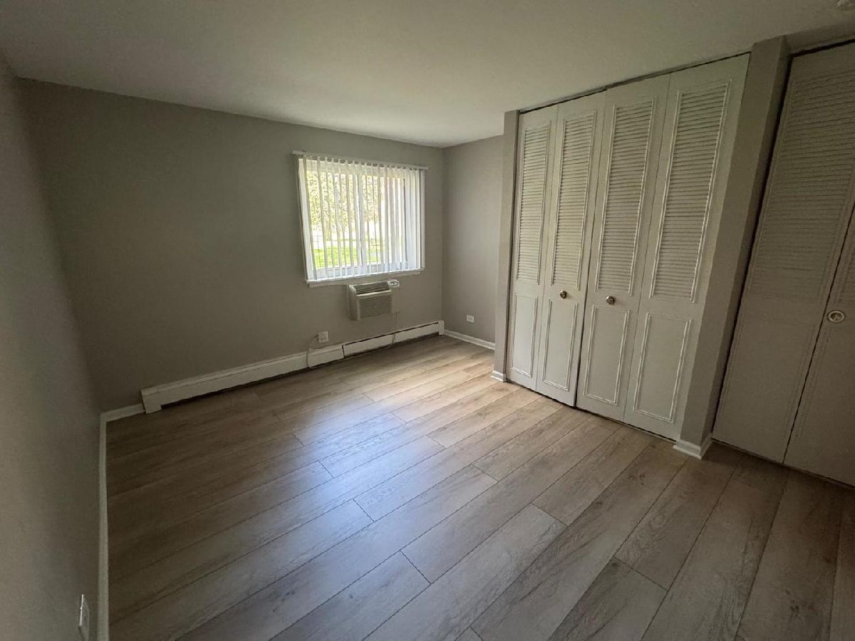 Condominiums For Rent Brentwood Palatine Illinois, 1477 Winslowe