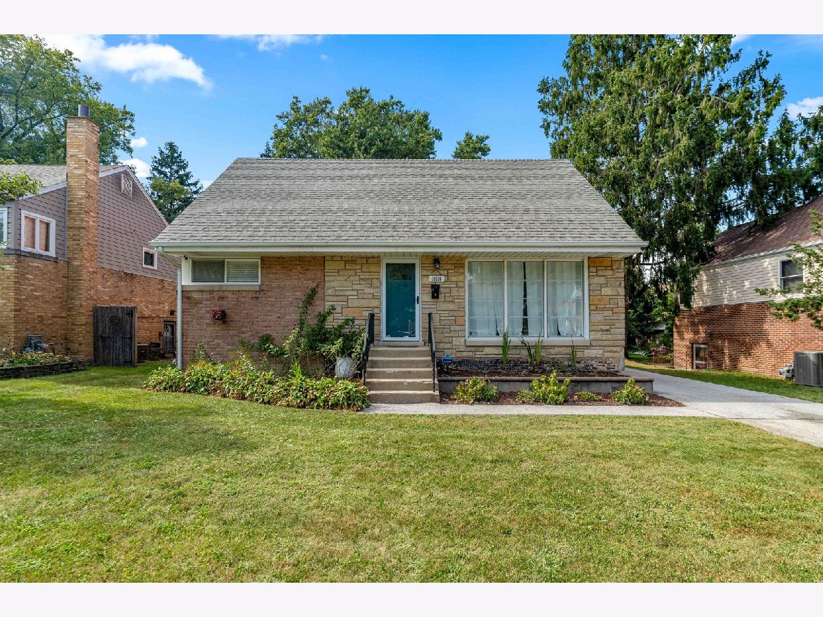  For Sale Homewood Illinois, 18516 Clyde Road