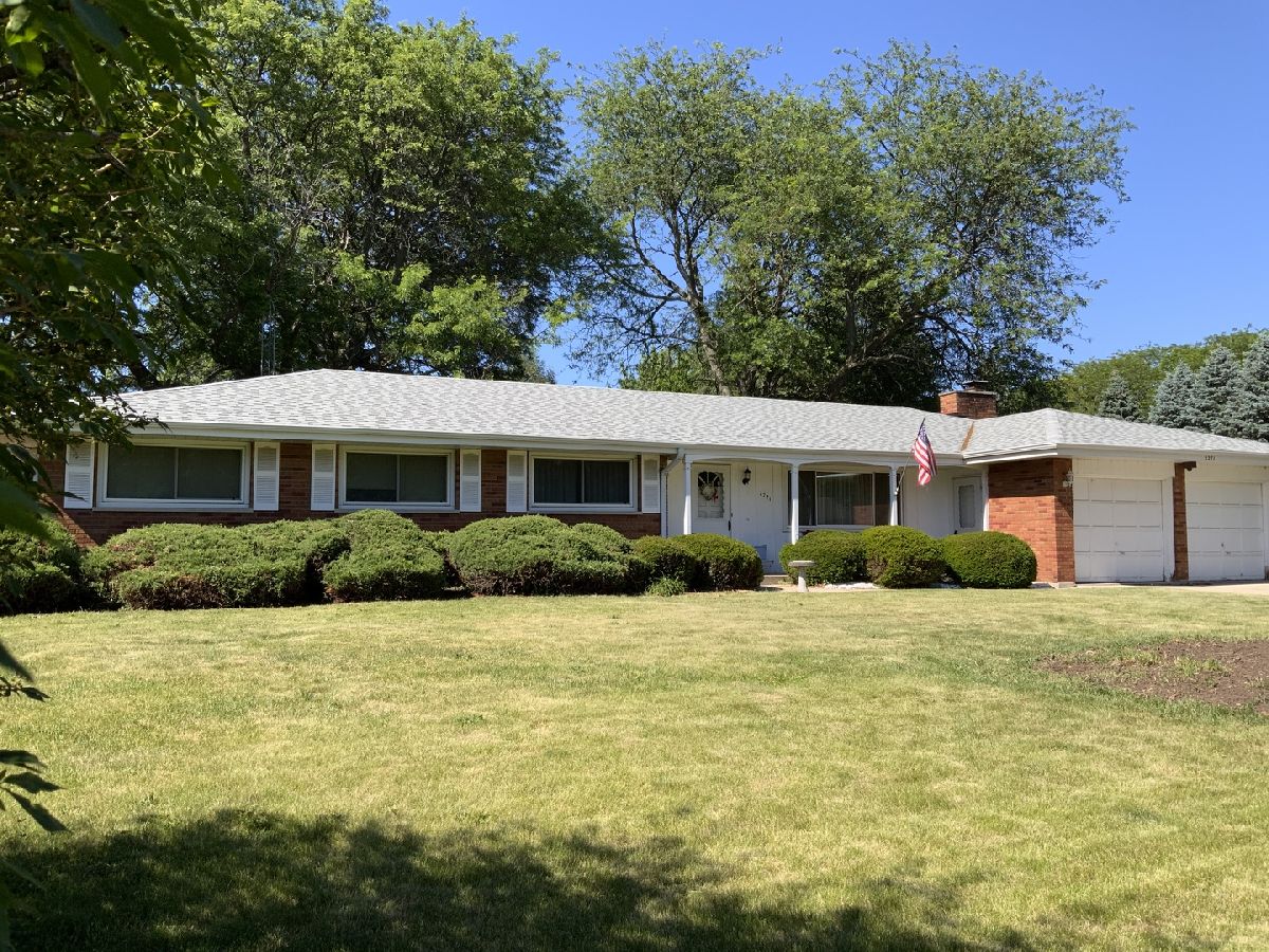 For Sale Aurora Illinois, 2271 Fitchome Street