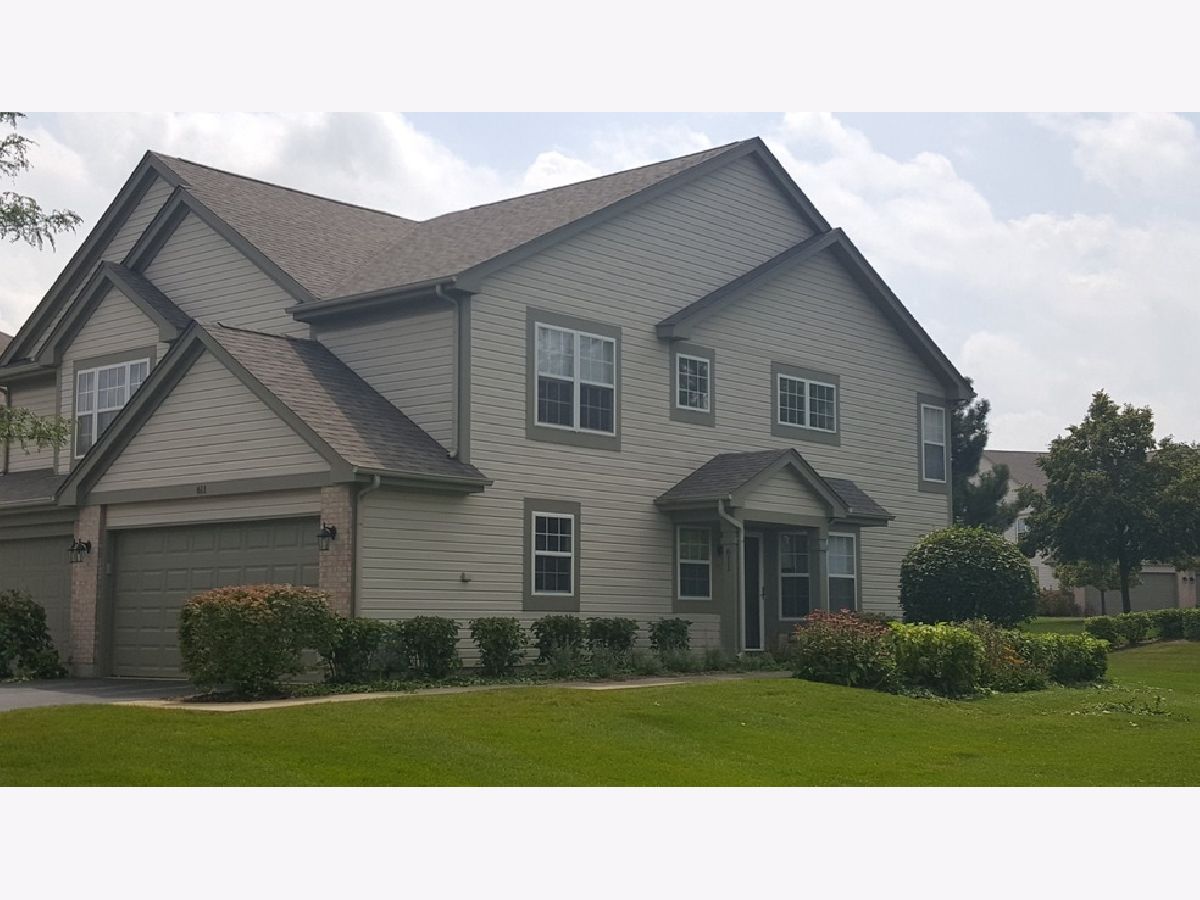  For Rent Lindenhurst Illinois, 611 Arrowwood