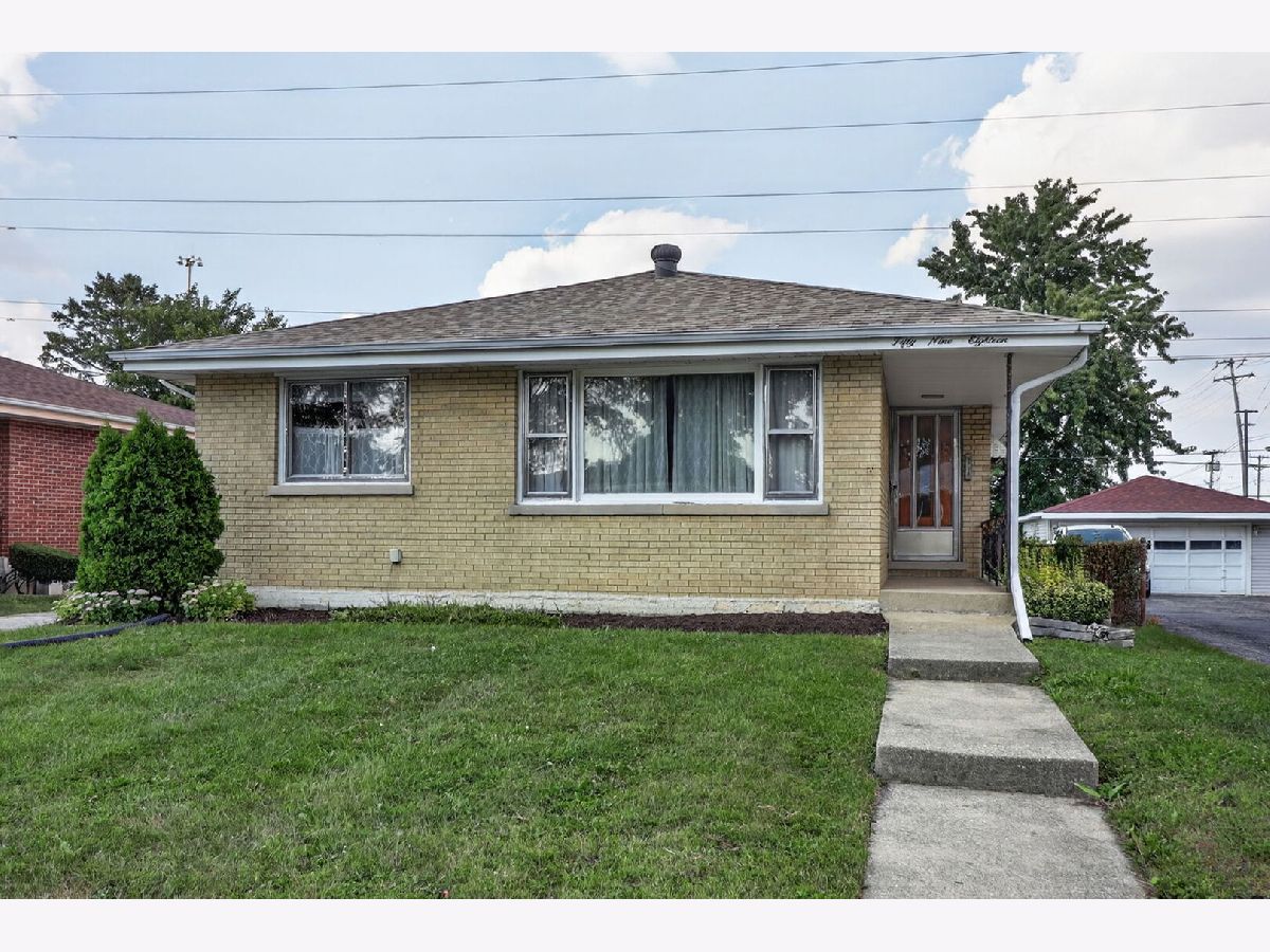  For Sale Berkeley Illinois, 5918 Park Avenue