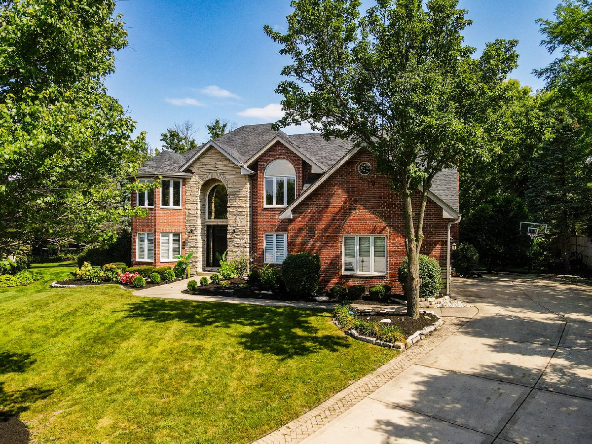  For Sale Lemont Illinois, 13701 Oak Tree Lane
