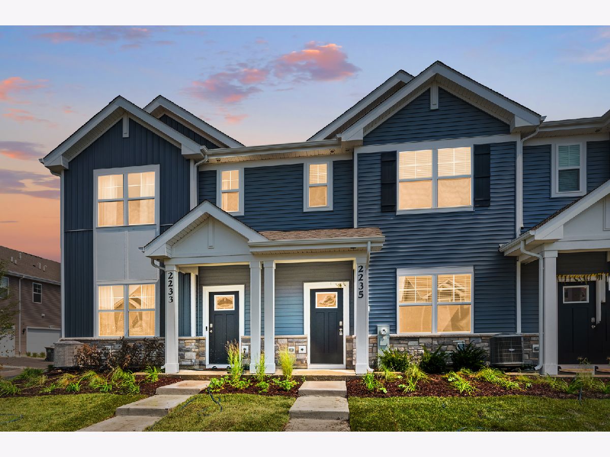  For Rent Oswego Illinois, 2235 Barbera