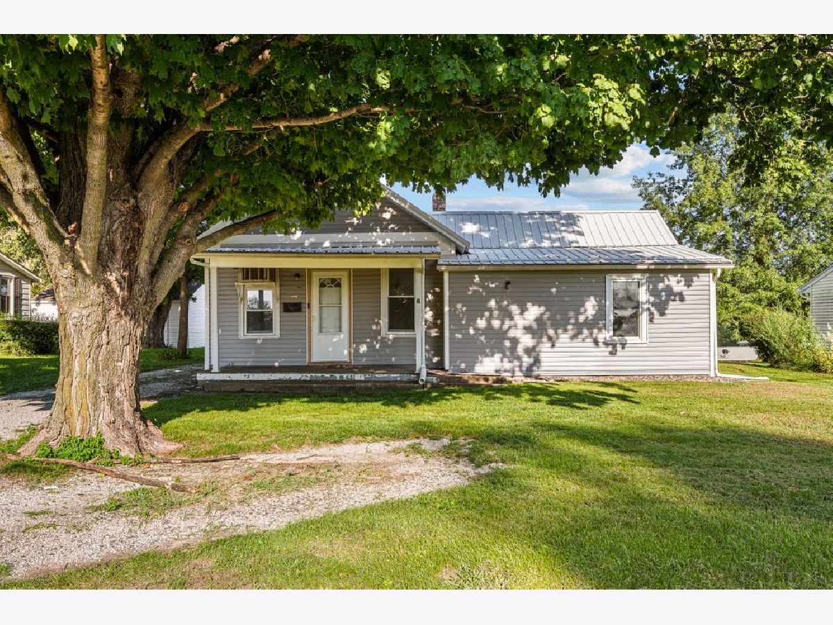  For Sale Aledo Illinois, 1304 2nd Avenue