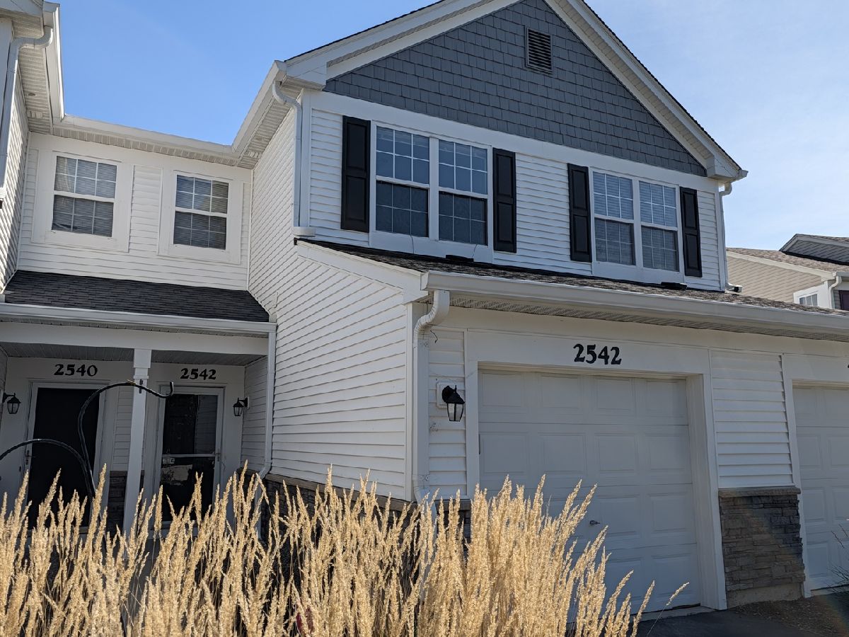  For Rent Naperville Illinois, 2542 Golf Ridge