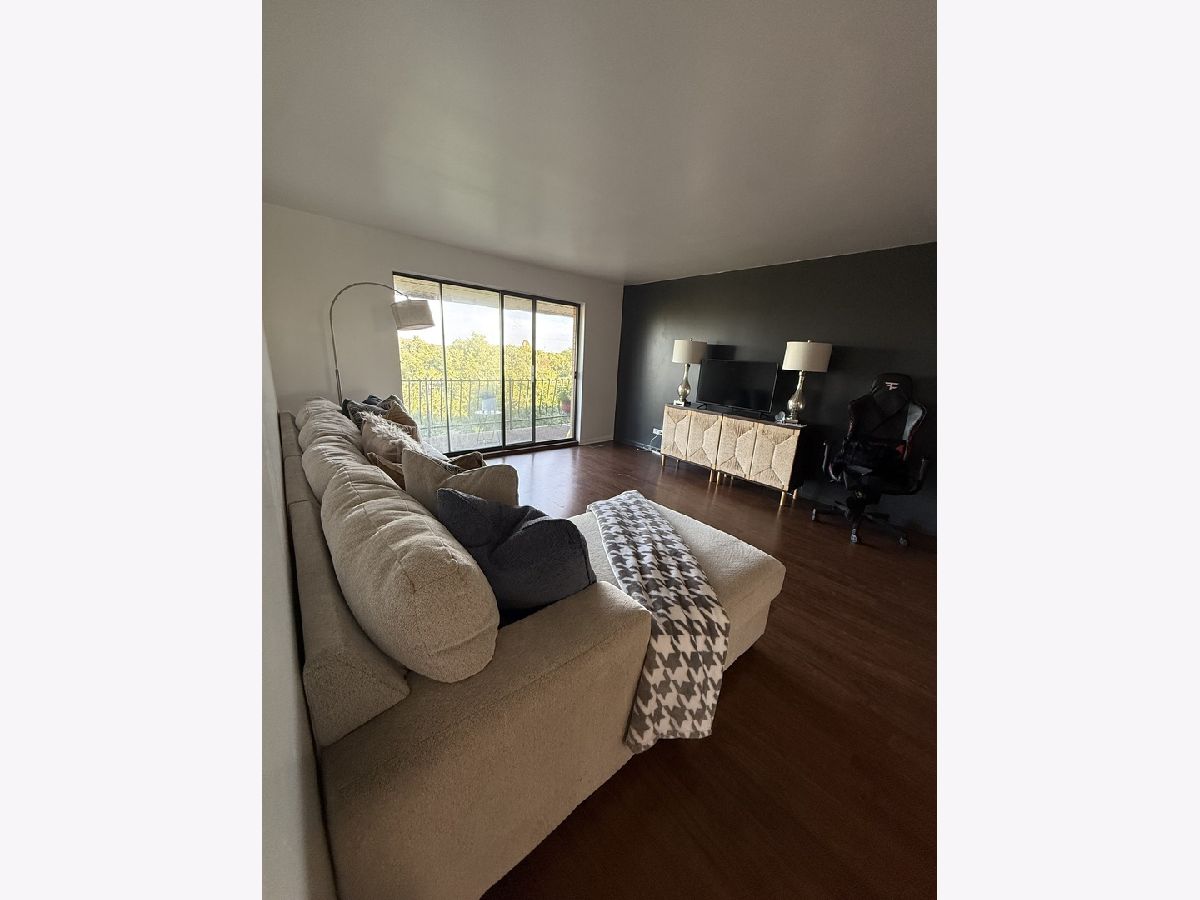  For Sale Glenwood Illinois, 700 Bruce Lane