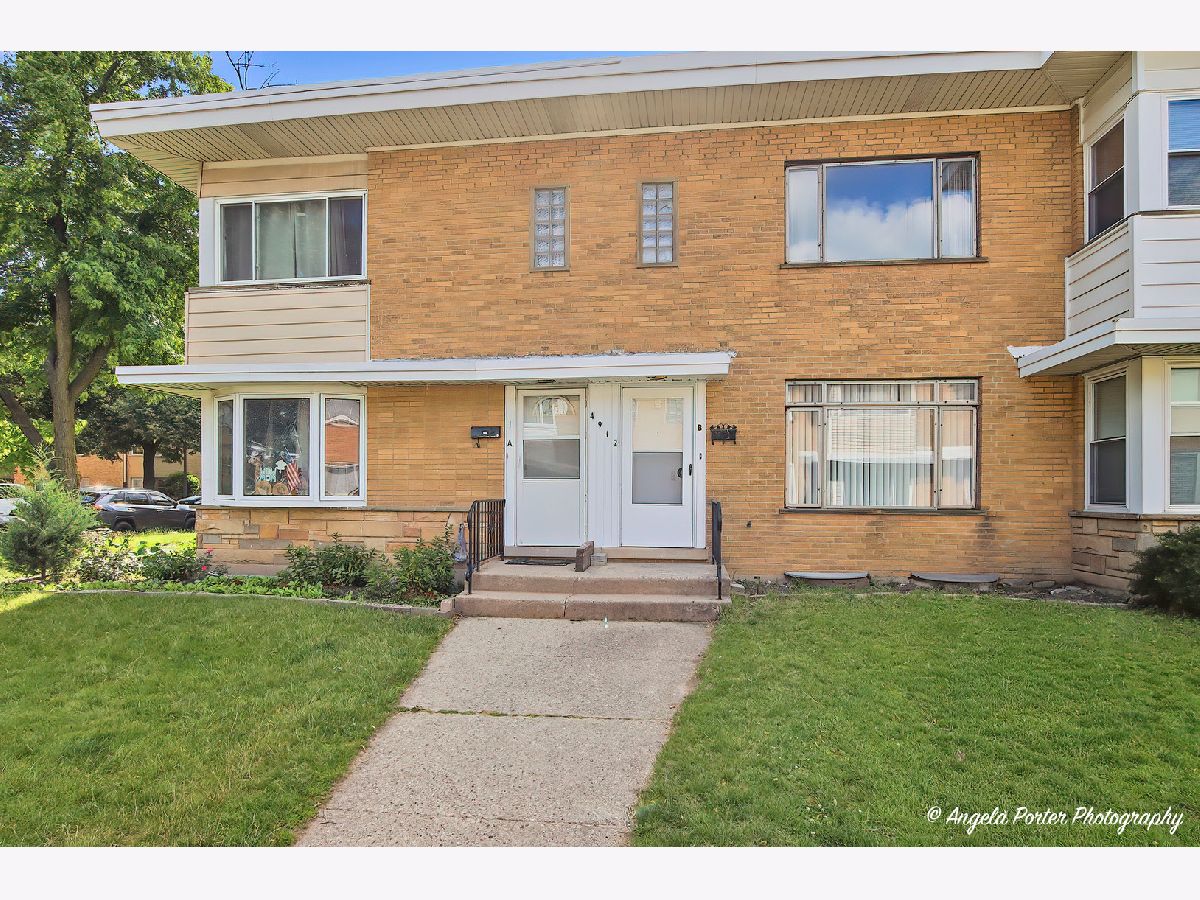  For Sale Skokie Illinois, 4912 Crain Street