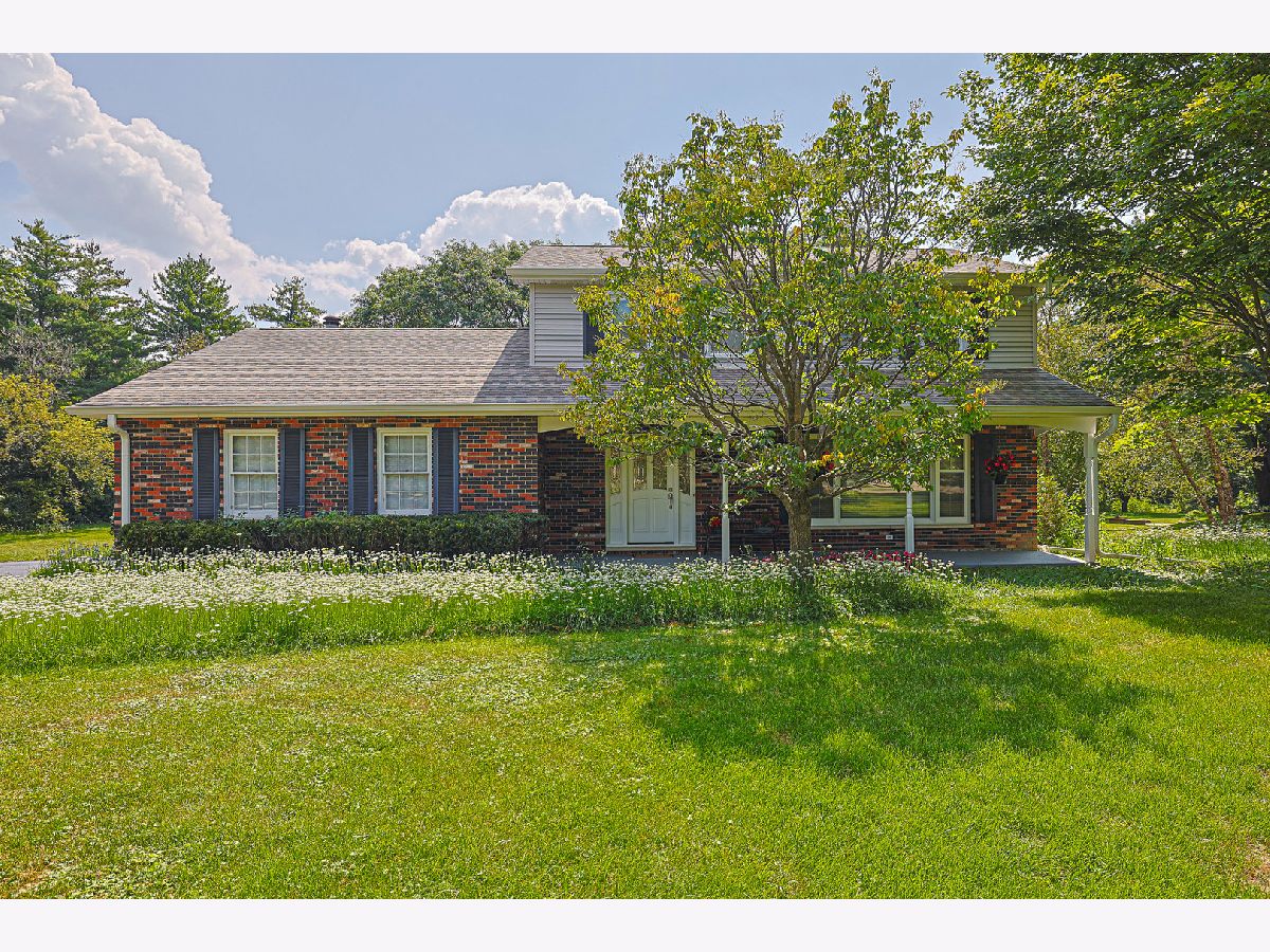  For Sale Hawthorn Woods Illinois, 52 Darlington Drive
