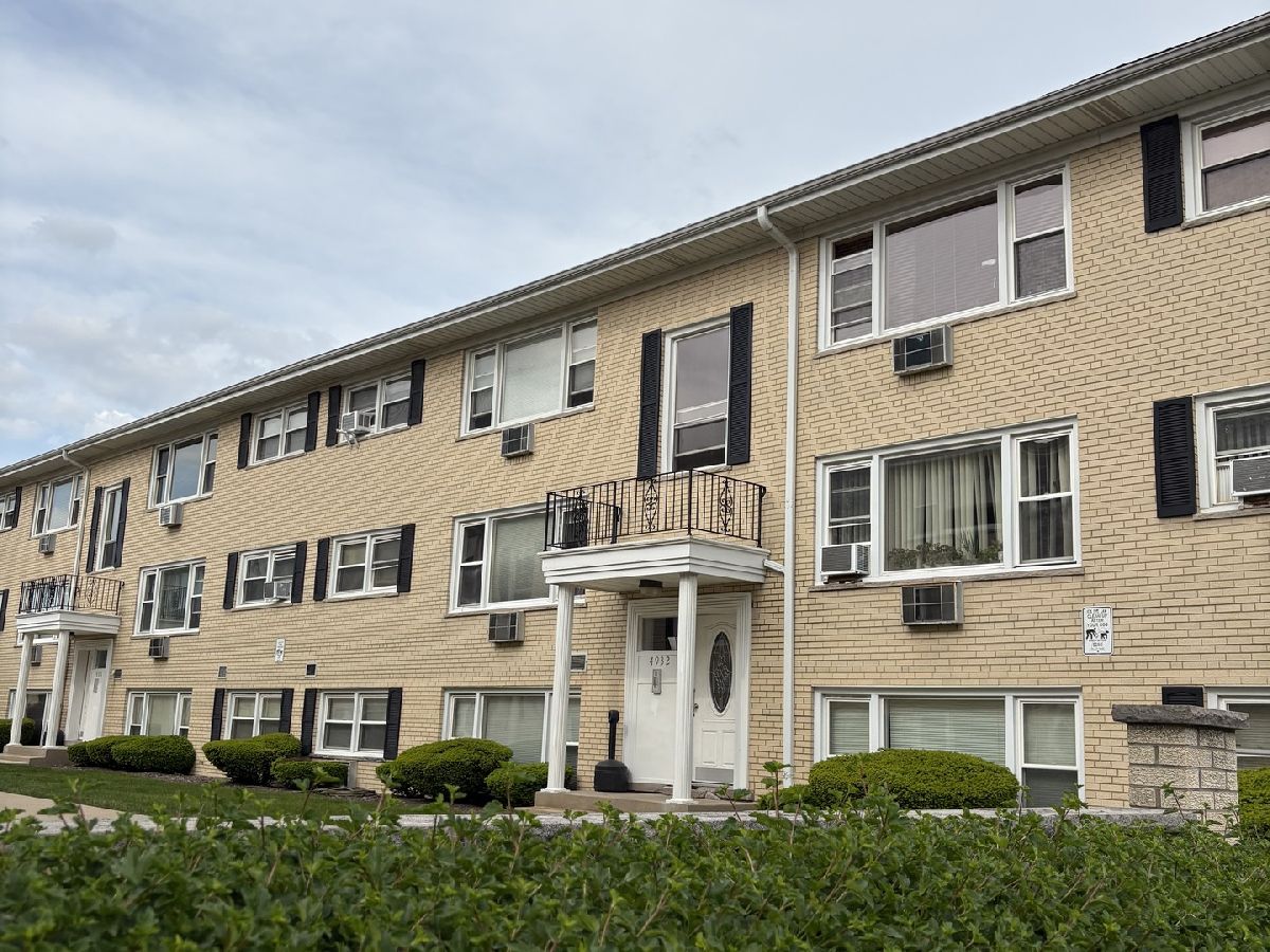  For Rent Norridge Illinois, 4932 Leonard