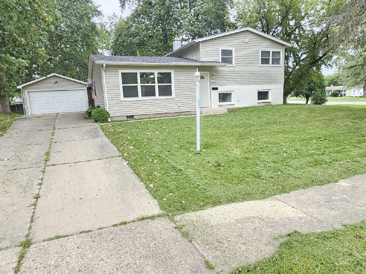  For Rent Gurnee Illinois, 18570 Pamela