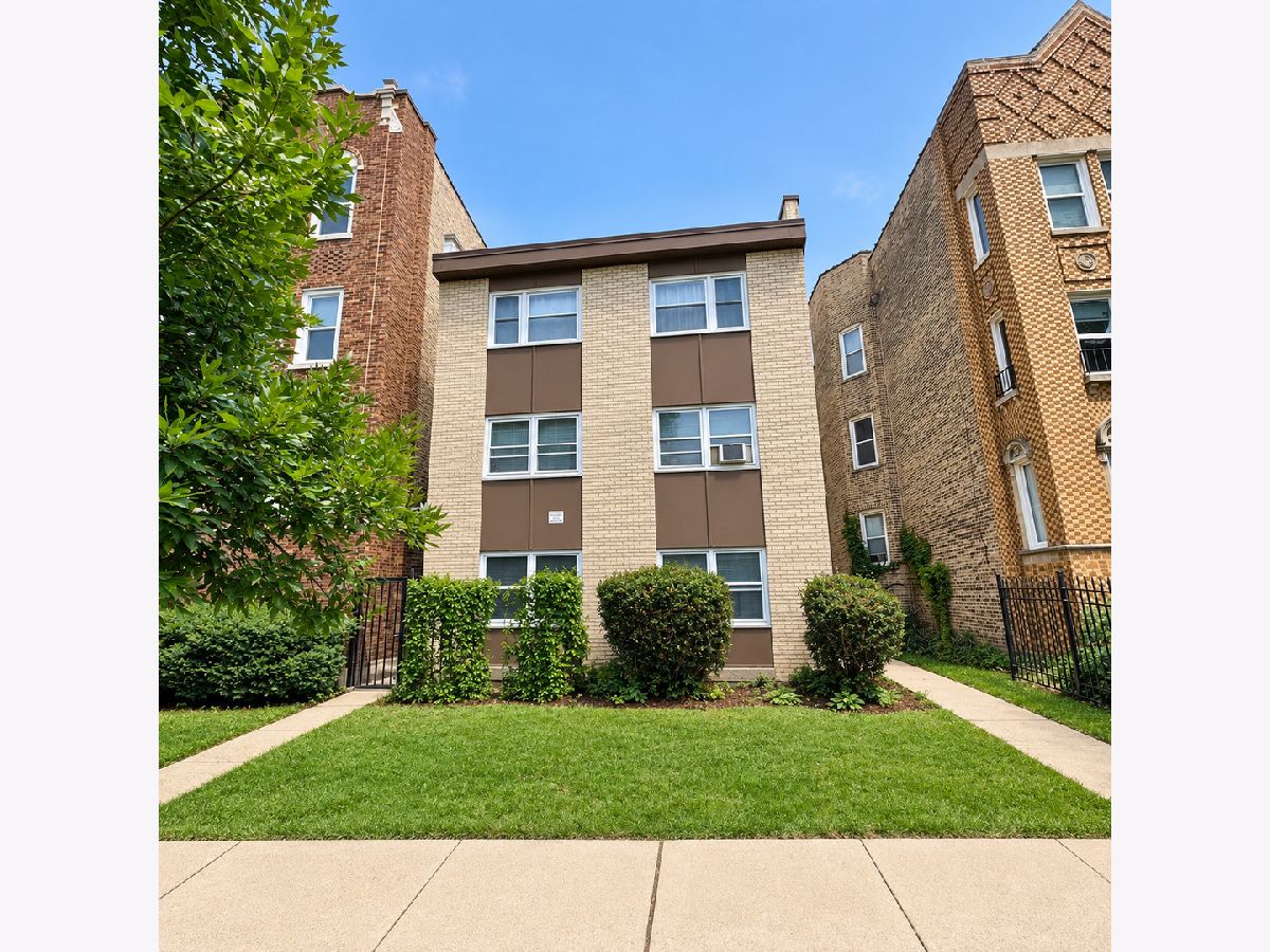  For Rent Chicago Illinois, 6235 Mozart