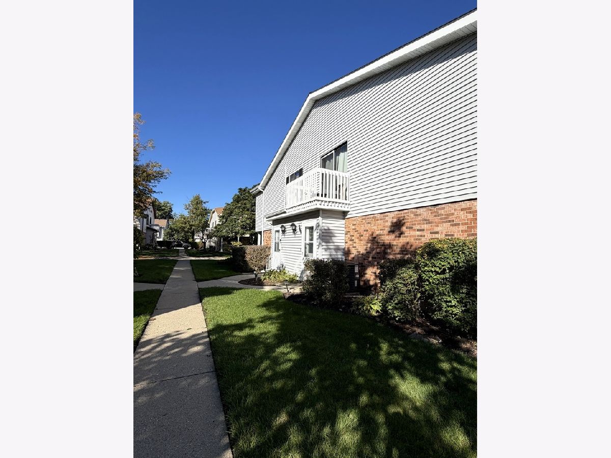  For Sale Vernon Hills Illinois, 366 Washington Court