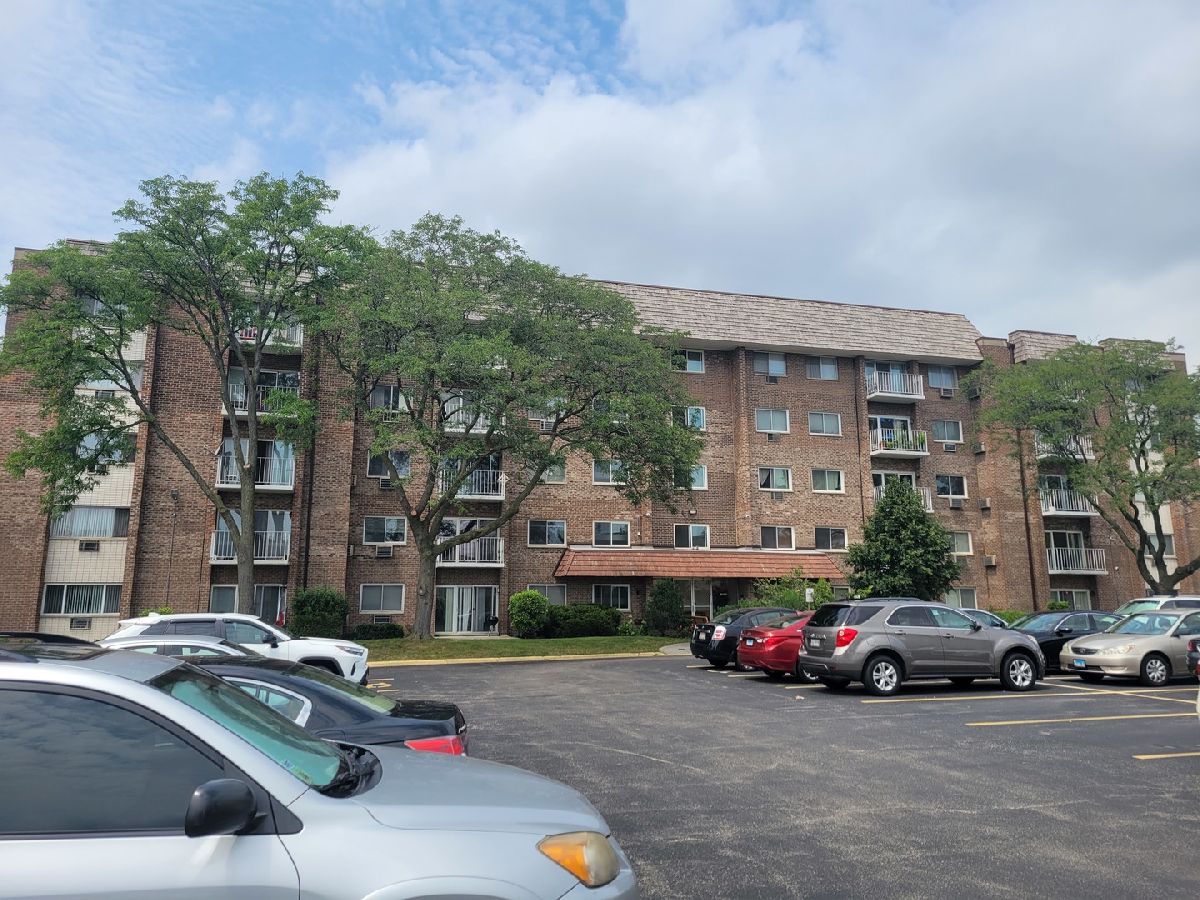  For Rent Glenview Illinois, 10373 Dearlove