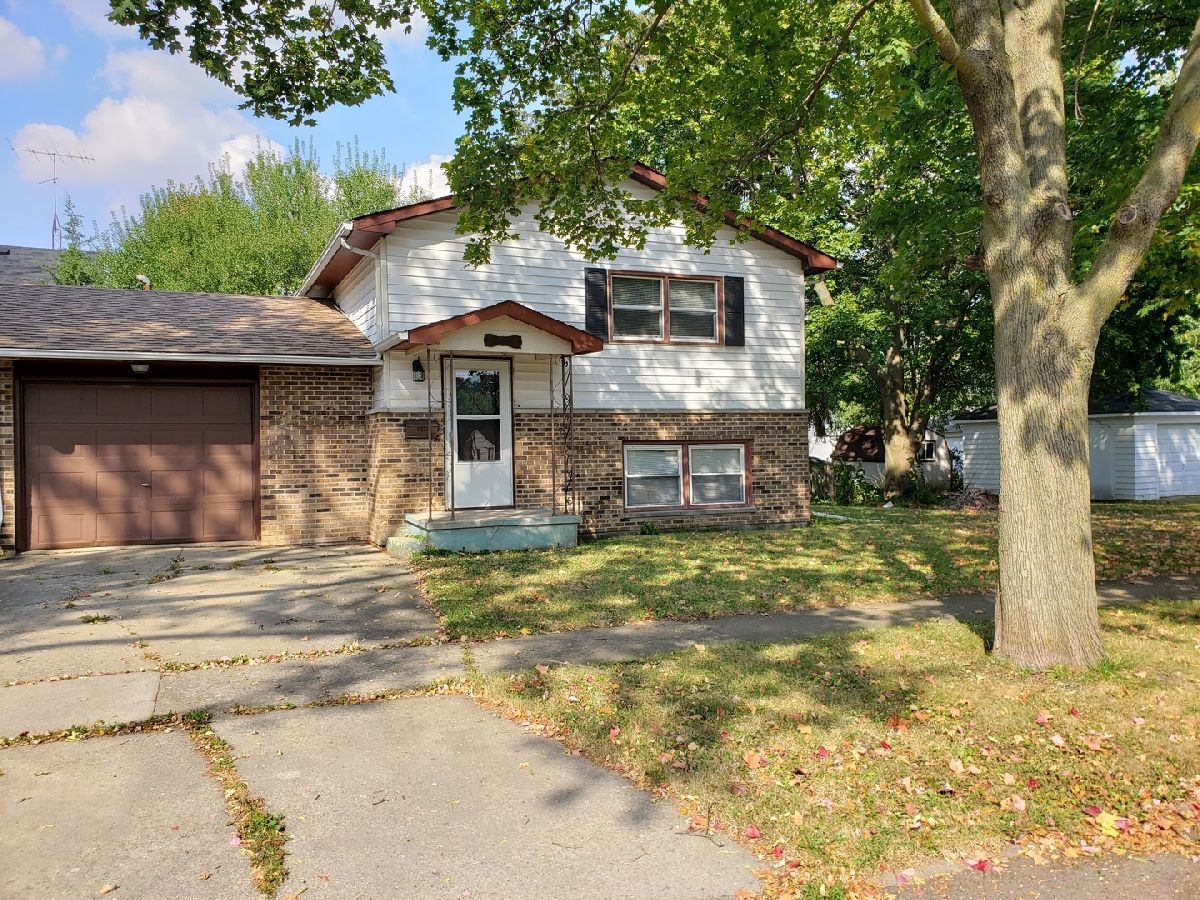 For Rent Dekalb Illinois, 1003 Prospect