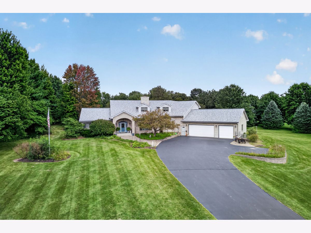  For Sale Belvidere Illinois, 1646 Valley View Road