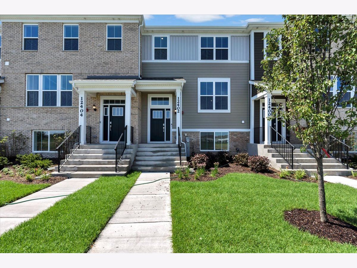  Rented Huntley Illinois, 12402 Tinsley