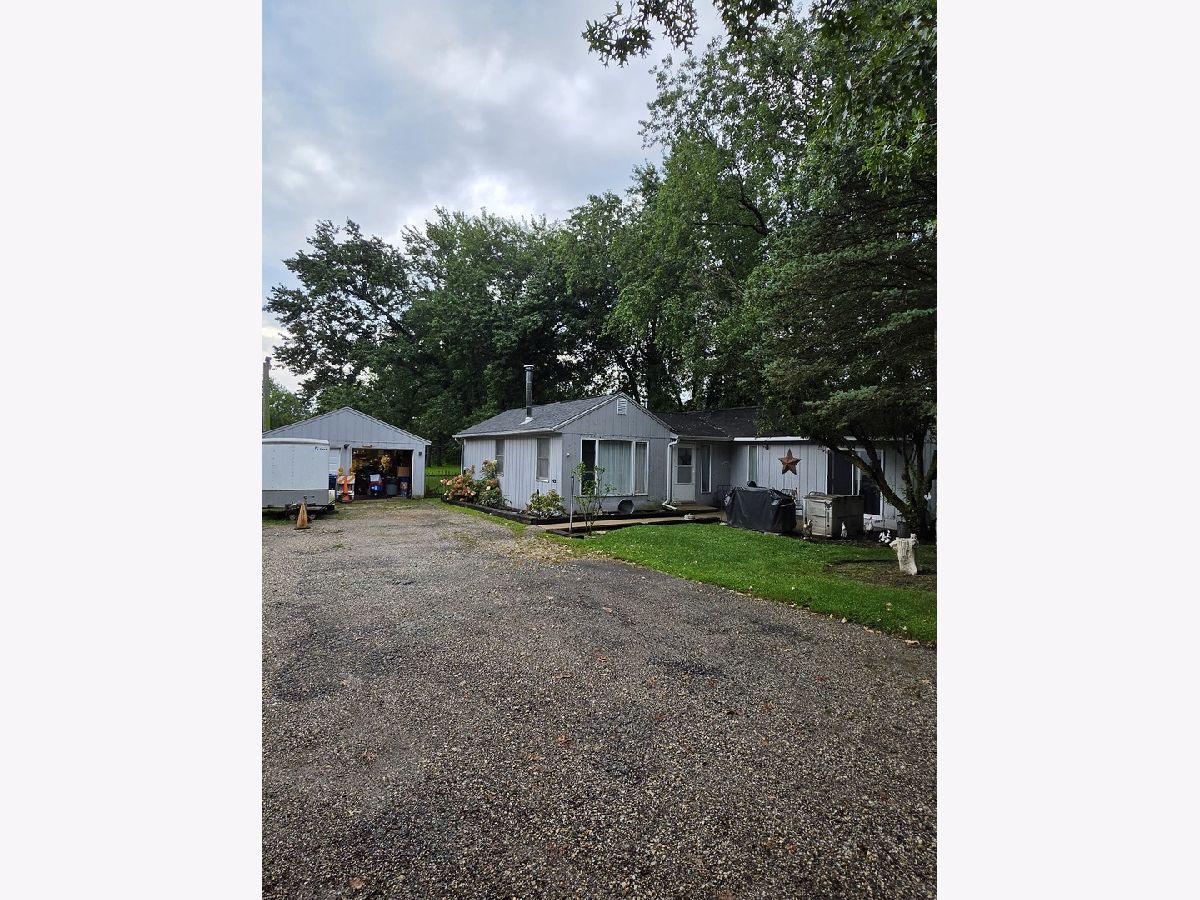  For Sale Mchenry Illinois, 207 Lincoln Road
