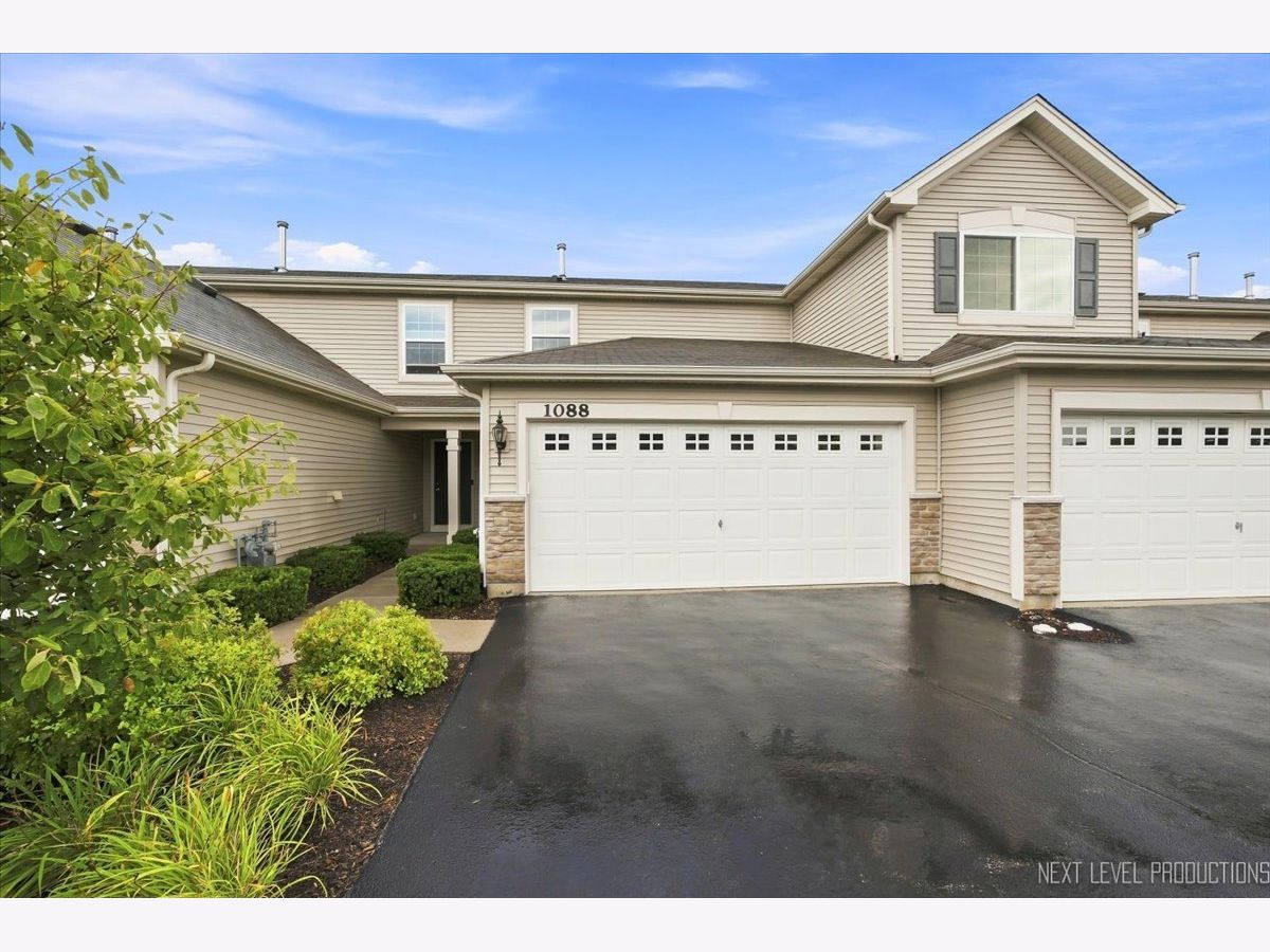  For Sale Hampshire Illinois, 1088 Turin Drive